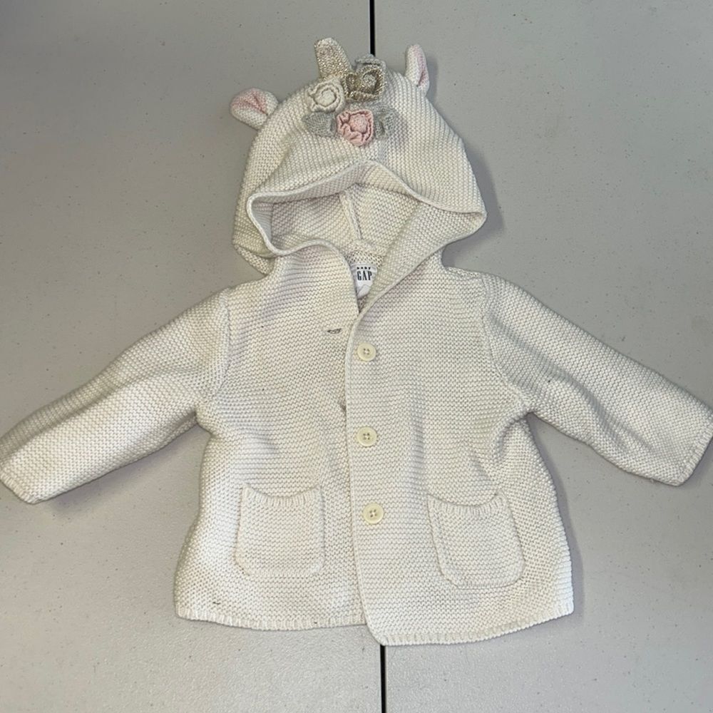 3-6m baby gap unicorn sweater